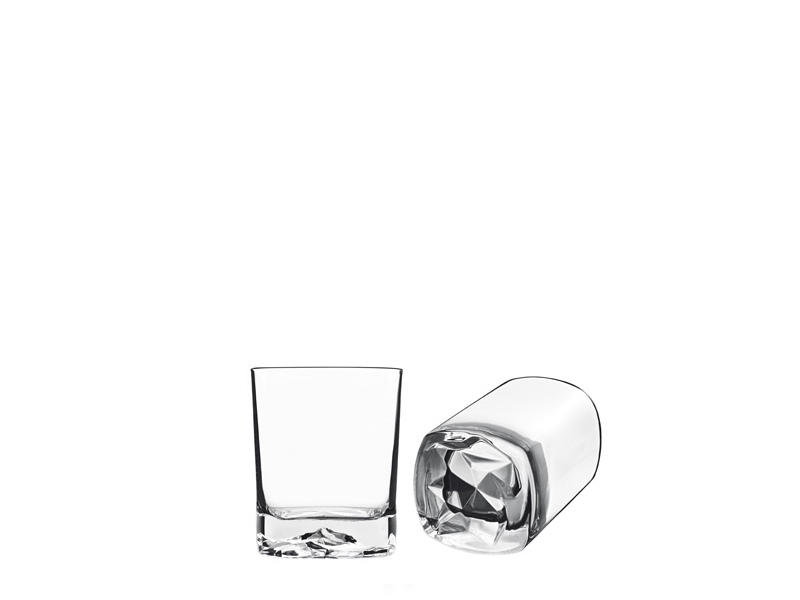 Wisky-On-the-rocks-1.jpg